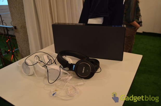 Galleria Cuffie Sony MDR-ZX e MDR-E