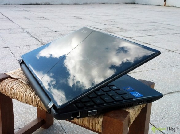 Acer Aspire One 756 - galleria immagini